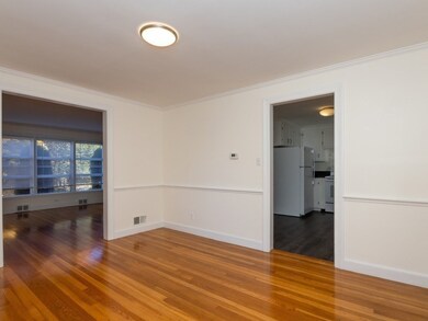 50 Crown Ridge Rd, Wellesley, MA 02482 - photo 5