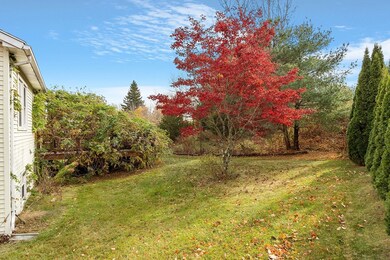 105 Wedgewood Rd, Worcester, MA 01602 - photo 4