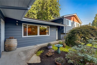 1010 Spruce St, Edmonds, WA 98020 - photo 3