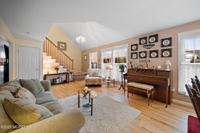 69 Chestnut Ct, Brick, NJ 08723 - photo 4