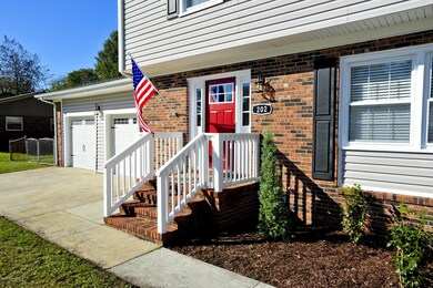 202 Estate Dr, Jacksonville, NC 28540 - photo 4