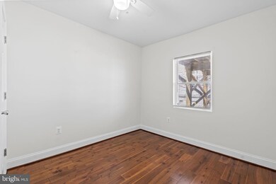 136 S Highland Ave, Baltimore, MD 21224 - photo 7