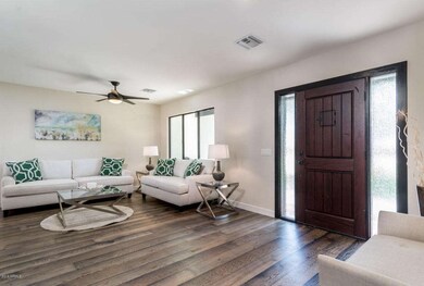 3423 N 35th Pl - MLS-10