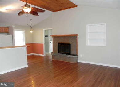 21 Cedar Creek Dr, Harpers Ferry, WV 25425 - photo 5