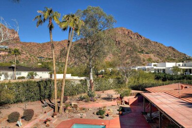 007_Balcony View