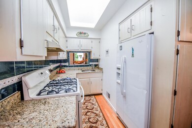 88 Pinewood Rd, Toms River, NJ 08753 - photo 7