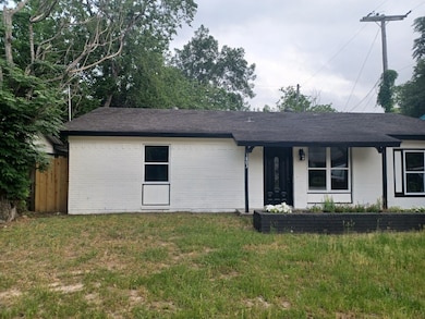 1803 Beaver Bend Rd, Houston, TX 77088 - photo 3