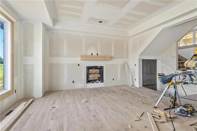 9186 Gander St, Lenexa, KS 66227 - photo 2