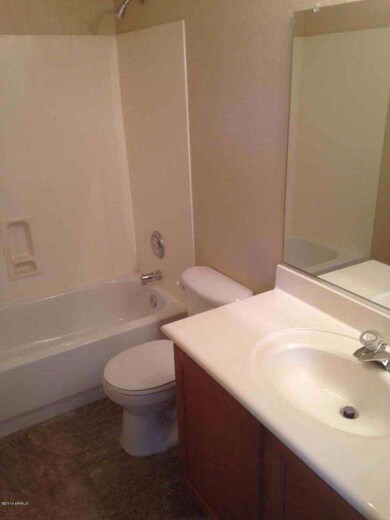 8756 Onza bath