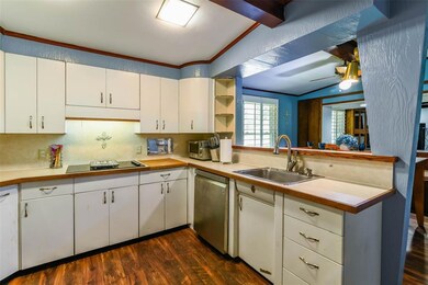 156 Desvoignes Rd, Denison, TX 75021 - photo 6