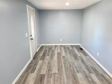 1229 S 4th St, Richmond, IN 47374 - photo 5