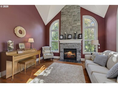 2756 Beacon Hill Dr, West Linn, OR 97068 - photo 4