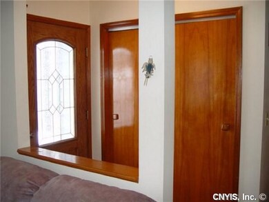 Foyer main entrance