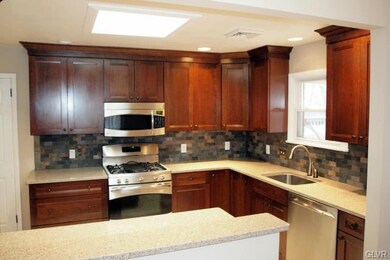 718 N Ott St unit 722, Allentown, PA 18104 - photo 6