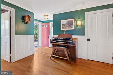 2484 Stinson Ln, Norristown, PA 19403 - photo 5