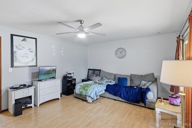 4585 Deer Run Dr, Osage Beach, MO 65065 - photo 3