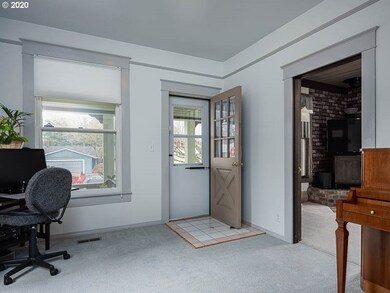 Entrance/Foyer