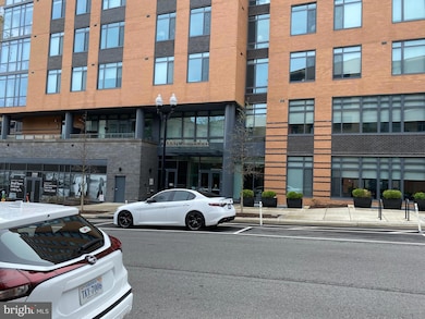 2000 Clarendon Blvd unit 704, Arlington, VA 22201 - photo 2