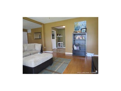 302 Pimlico Dr, New Albany, IN 47150 - photo 4