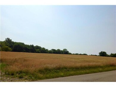 8911 Licking Trails Rd, Jacksontown, OH 43030 - photo 7