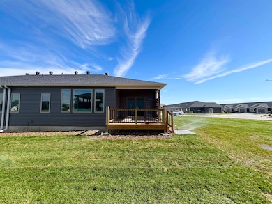 3162 Adele Dr, Columbus, NE 68601 - photo 2