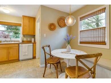 1823 N Watts St, Portland, OR 97217 - photo 7