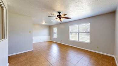 704 Vassar Ct unit A, College Station, TX 77840 - photo 4