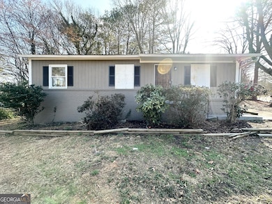 411 Argus Cir NW, Atlanta, GA 30331 - photo 2