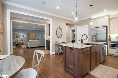 See your Guest or Family with Kitchen, breakfast r