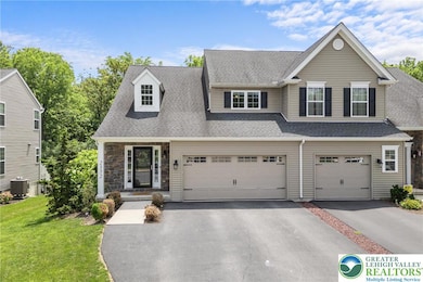 2352 Creekside Dr, Coplay, PA 18037 - photo 2