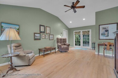 52 Laurel Dr, Little Silver, NJ 07739 - photo 6