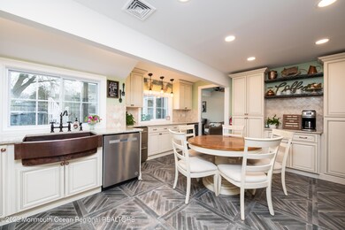 10 Spruce St, Hazlet, NJ 07730 - photo 3