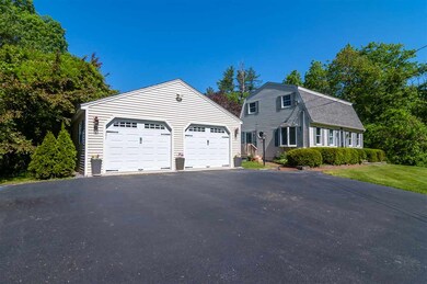 35 Hampstead Rd, Salem, NH 03079 - photo 2
