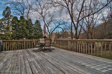 3225 Sullivans Trail, Falls, PA 18615 - photo 2