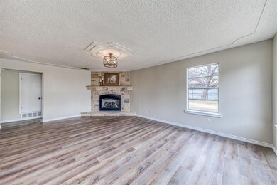 117 Private Road 4768, Boyd, TX 76023 - photo 3