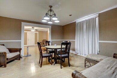 523 S Florida Ave, Columbus, KS 66725 - photo 6