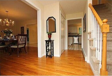 100 Londonderry Way, Uxbridge, MA 01569 - photo 4