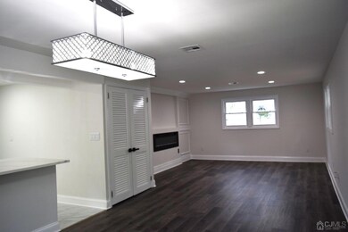 42 W Cliff Rd, Colonia, NJ 07067 - photo 7