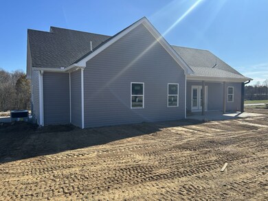 159 Creekside Ln, Lafayette, TN 37083 - photo 4