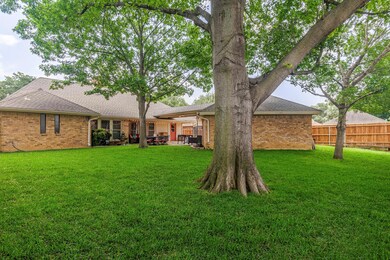 3709 Westview Dr, Bedford, TX 76021 - photo 3