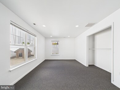 3951 Aspen St, Philadelphia, PA 19104 - photo 4