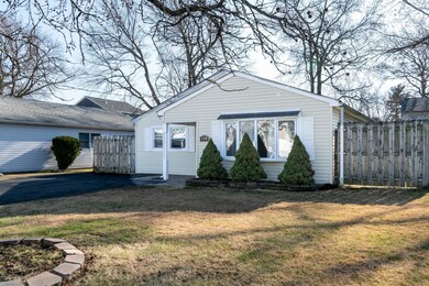 624 Aumack Ave, Keyport, NJ 07735 - photo 2