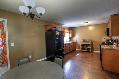 103 Garden Dr, Shelbyville, TN 37160 - photo 3