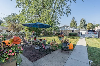 4348 Ruby St, Schiller Park, IL 60176 - photo 2