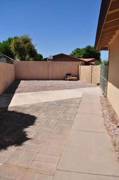 Side yard