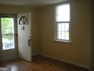 8 N Benedum St, Union Bridge, MD 21791 - photo 5