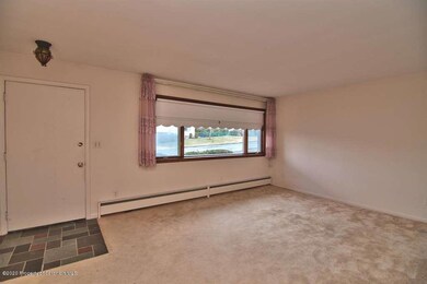 908 Johns Dr, Moosic, PA 18507 - photo 4