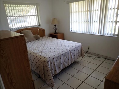 4905 NW 55th St, Tamarac, FL 33319 - photo 6