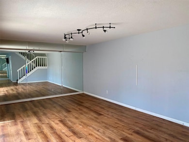 2942 Poplar Ave, Leesburg, FL 34748 - photo 7