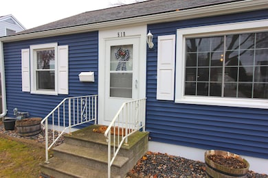 518 La Plant St, Green Bay, WI 54302 - photo 2